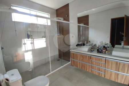 Casa térrea para venda no Condomínio Damha III