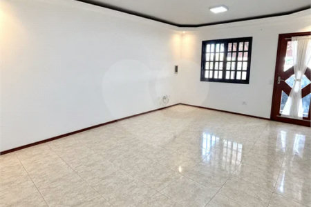 Sobrado Condomínio Florenz 3 quartos 94 m² Vila Suissa - Mogi das Cruzes SP