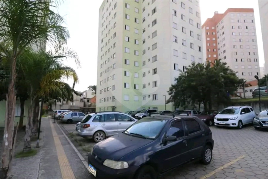 Apartamento à venda na Vila Formosa 48m² 2 quartos 1 vaga perto Shopping Anália Franco