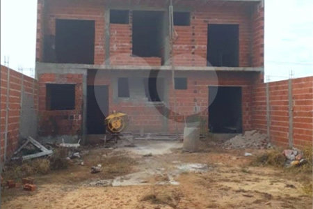IMÓVEL COMERCIAL E RESIDENCIAL COM EXCELENTE POTENCIAL!
