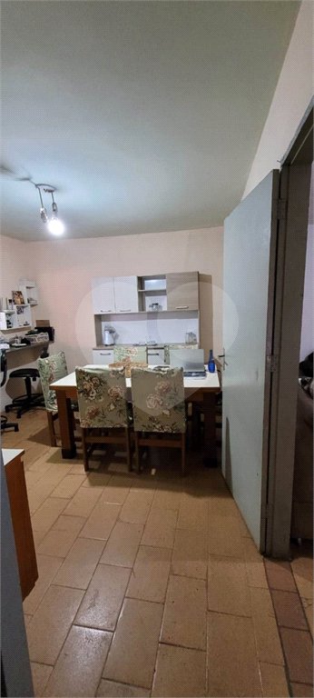 Casa térrea em Ibaté/SP.
