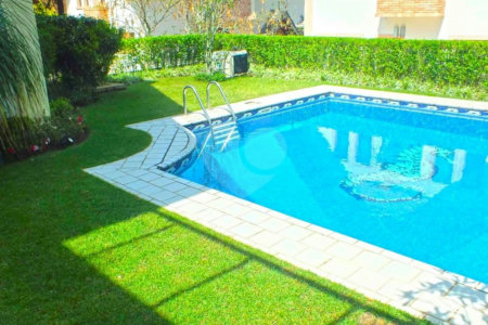 Casa à venda com 5 suítes no condomínio Vilaggio Monte Alegre, São Paulo - SP