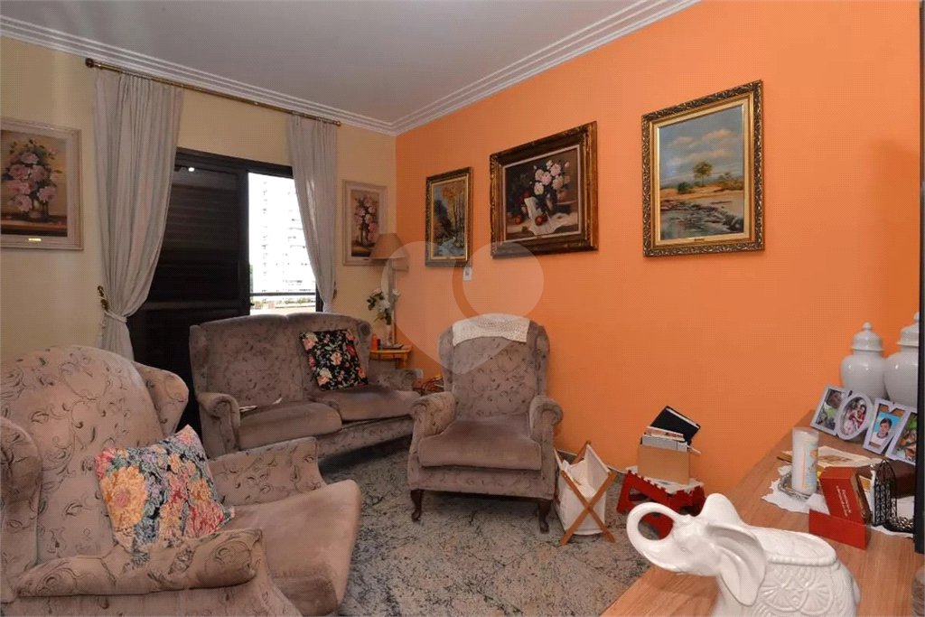 Apartamento à Venda | 474 m2 | 4 suítes | 4 vagas em Santana!