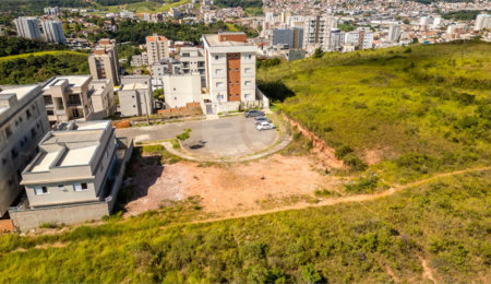 Terreno à venda em Residencial Veredas, Poços de Caldas, MG
