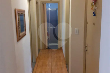 Oportunidade para quem quer morar no próximo do Centro - Apto 60 mts