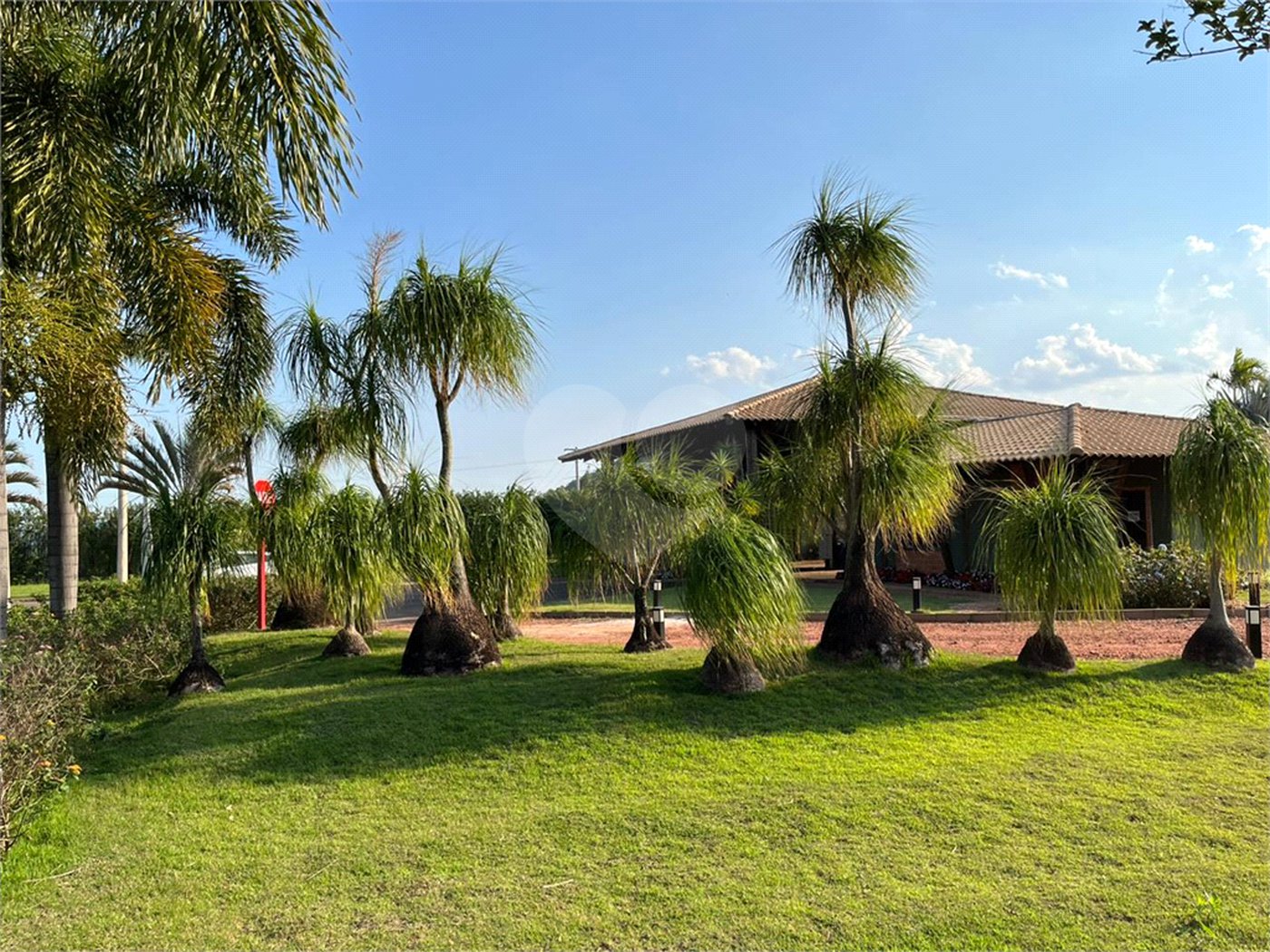 Lote disponivel para a venda no condominio Cavalinno