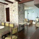 Casa à venda com 3 quartos, sendo 1 suíte, em Interlagos, São Paulo, SP