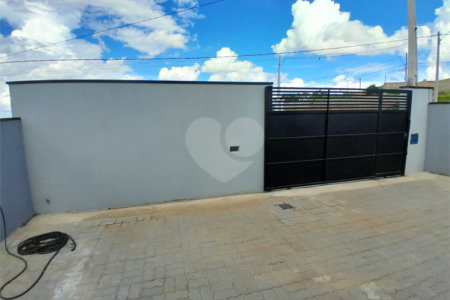 Casa recém construída