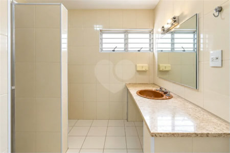 Casa á venda com 253 m² - Jardim da Saúde
