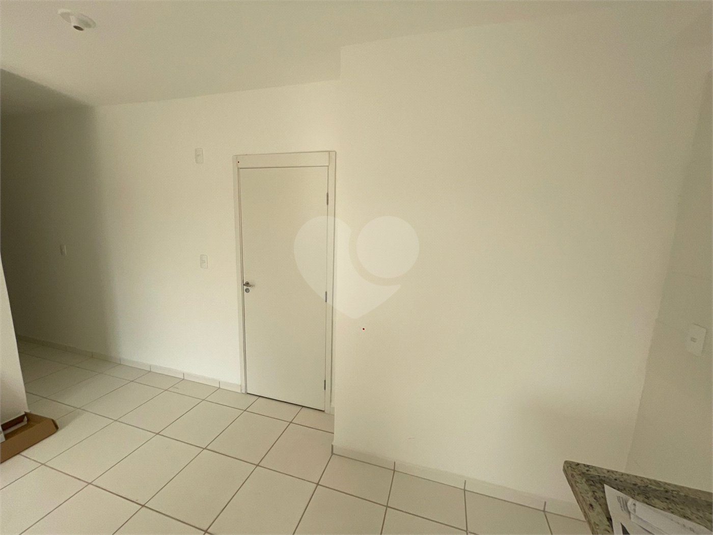 Apartamento para venda no Condomínio Residencial Vila das Flores.