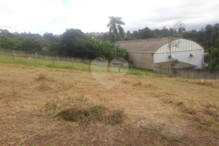 Lote de 800m2 - DOCUMENTADO - Jd Ipês - Mairinque