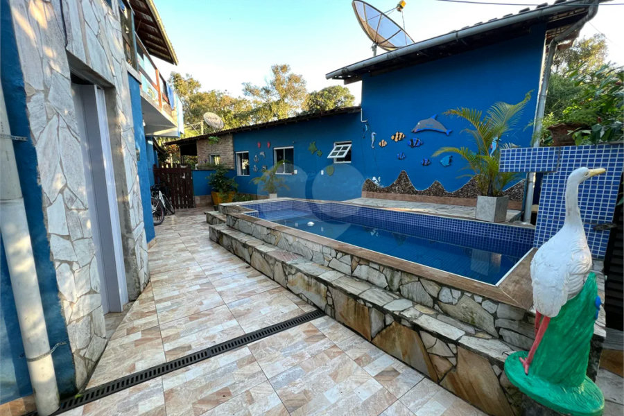 Casa à venda com 4 quartos, sendo 1 suíte,  em Costa do Sol, Bertioga, SP