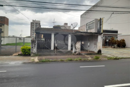 Terreno comercial à venda na Avenida Carlos Botelho – São Carlos/SP