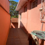 Vende-se excelente casa próxima ao Centro