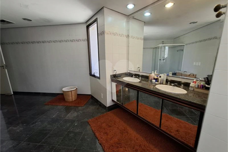 Apartamento, a venda, com 300m² de área privativa, 4 suítes, 4 vagas - Santana / SP