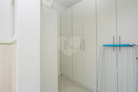Apartamento na Bela Vista com 228m² 3 dormitorios Aceita e estuda Permuta.