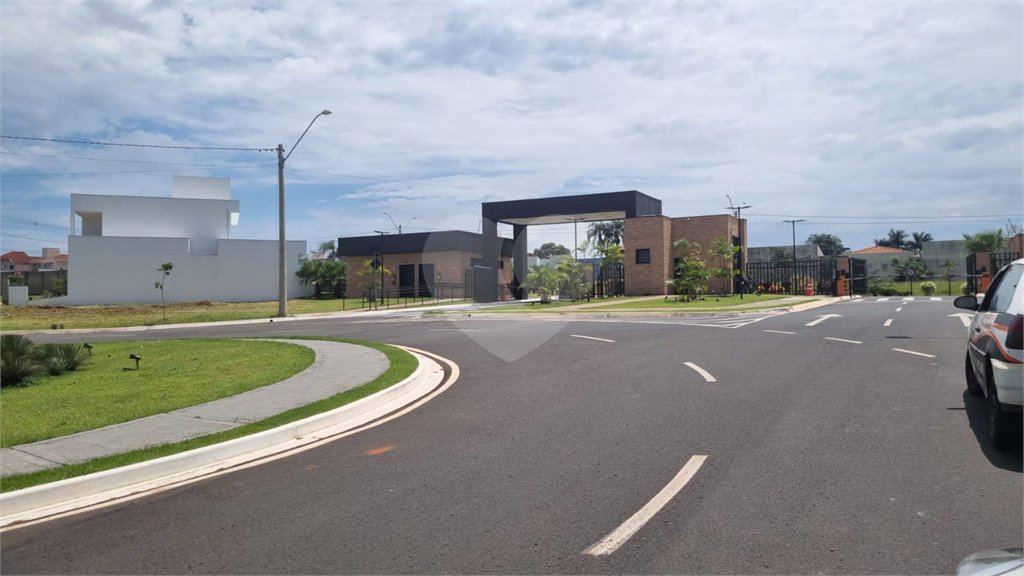 Terreno à Venda no Condomínio Monte das Araucárias