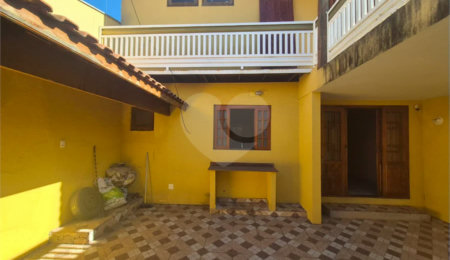 Casa à venda com 3 quartos, sendo 2 suítes,  em Santa Terezinha, Piracicaba, SP