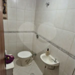 excelente sobrado com 3 suites amplas, sendo a master com banheira de hidromassagem, closet ,com por