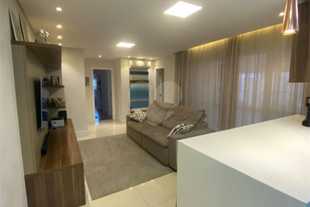Apartamento à Venda na Mooca com 122 m² sendo 3 Suítes com Varanda Gourmet com 2 Vagas Aceita Permuta