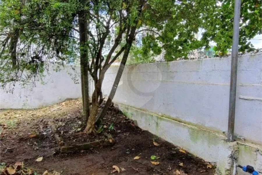 Terreno á Venda -Oportunidade Imperdível por R$ 550.000 -Chácara Inglesa-SP