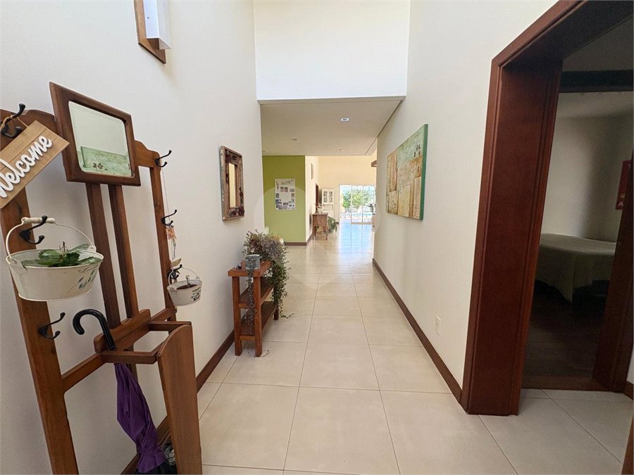 Casa à venda com 3 suítes no condomínio Damha II, São Carlos - SP