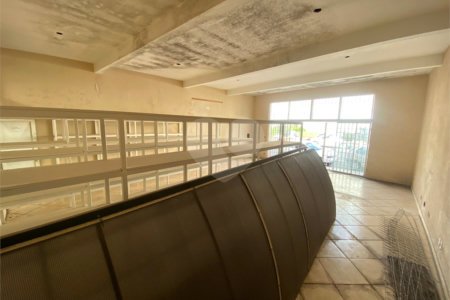 Galpão comercial na Avenida São Carlos- Vila Lutfalla