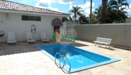 Casa à venda com 3 suítes em Parque Arnold Schimidt, São Carlos, SP