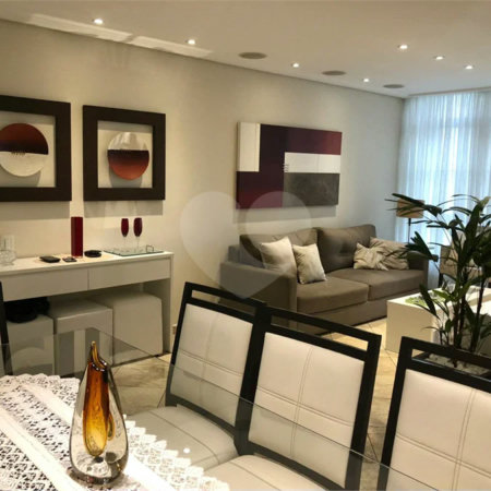 Apartamento com 3 quartos á venda no Campo Belo, São Paulo - SP