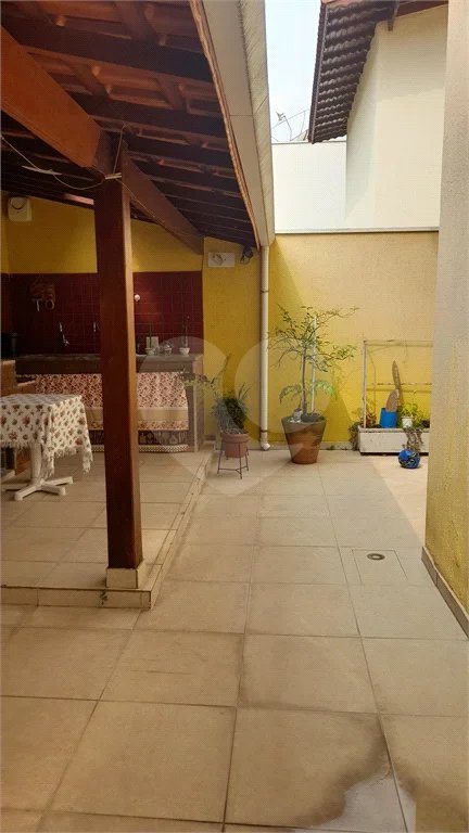 Sobrado à venda com 3 suítes em Tremembé, São Paulo, SP