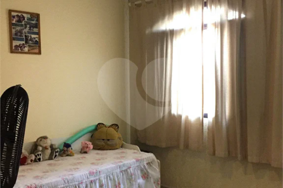 Sobrado 4 quartos, 2 suítes, 2 vagas,