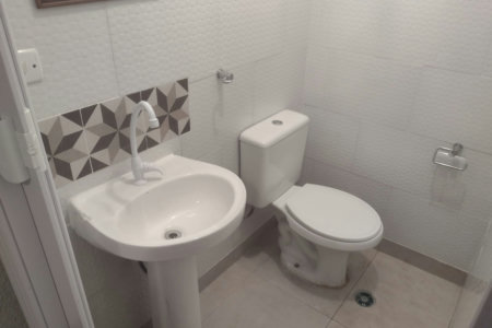 Casa à venda ou para alugar com 3 quartos, sendo 2 suítes, em Jardim Trussardi, São Paulo, SP