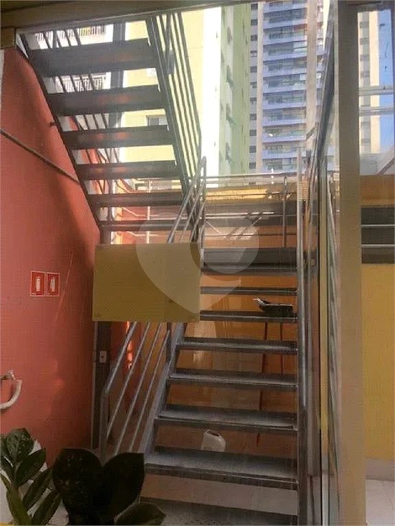 Lajes Comerciais - Avenida Jabaquara próximo do metro Saúde