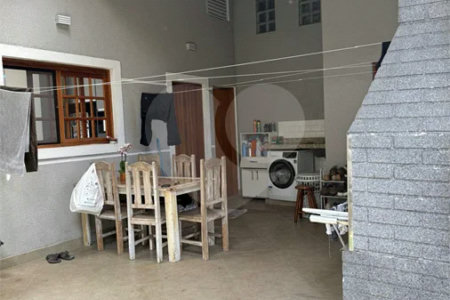 Casa à venda no Jaçanã 400m² – Amplo espaço e excelente localização!