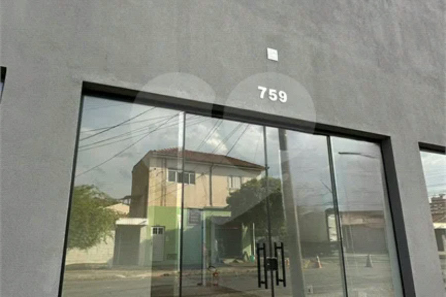 Imóvel comercial para alugar no Bairro Vila Rezende em Piracicaba - SP.