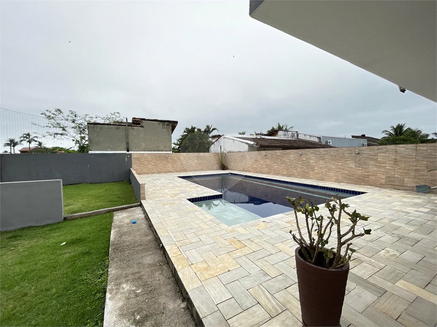 Casa à venda com 2 suítes em Morada da Praia, Bertioga, SP
