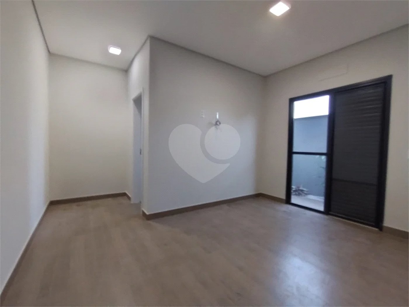 Casa em Condomínio à Venda em Piracicaba/SP.