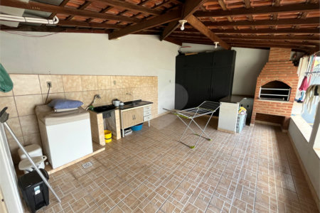 Casa a venda com 2 dormitórios na Vila São José