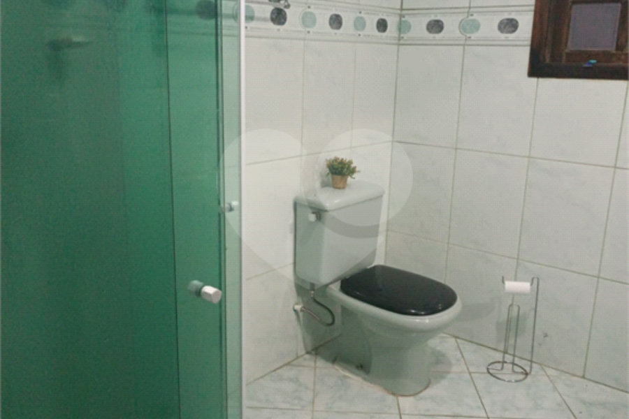 Sobrado com 4 Quartos e 4 banheiros à Venda -337 m² por R$ 850.,000 -- Jardim Vivan,-Jaraguá, São Paulo - SP
