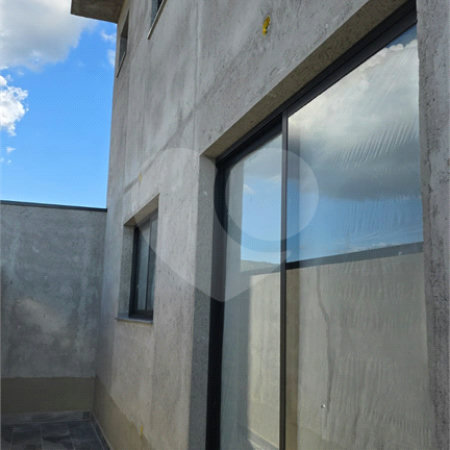 Lindo Sobrado Moderno duas Suítes Á/ C de 80m² Terreno de 150m² no Jd Jaraguá em Atibaia - SP