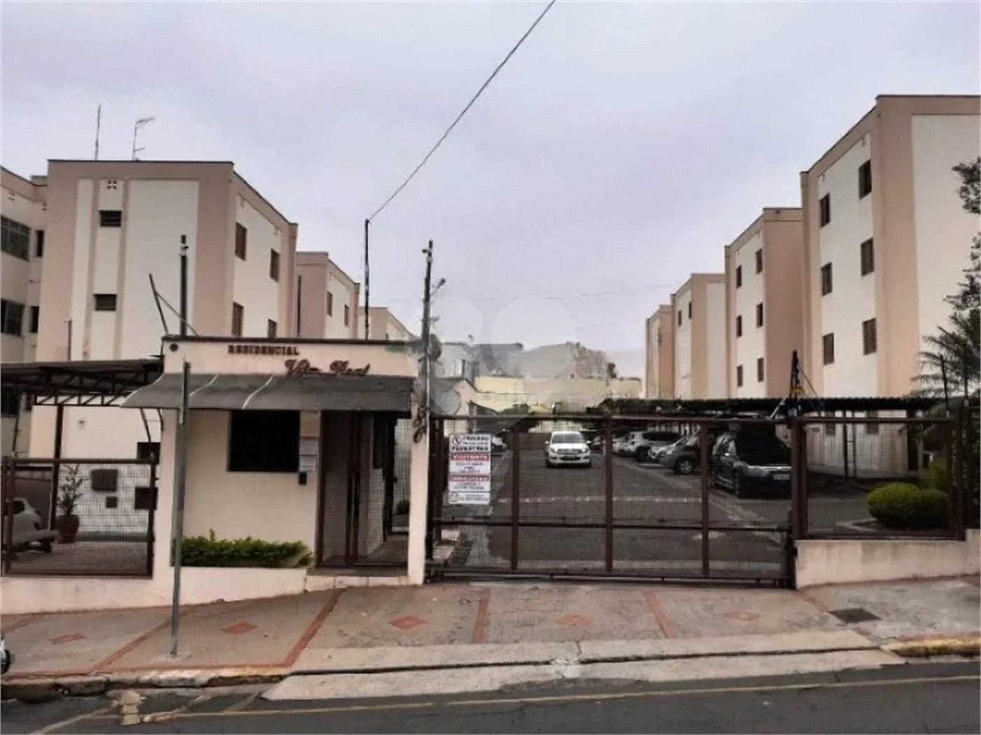Apartamento à venda no Condomínio Vila Real