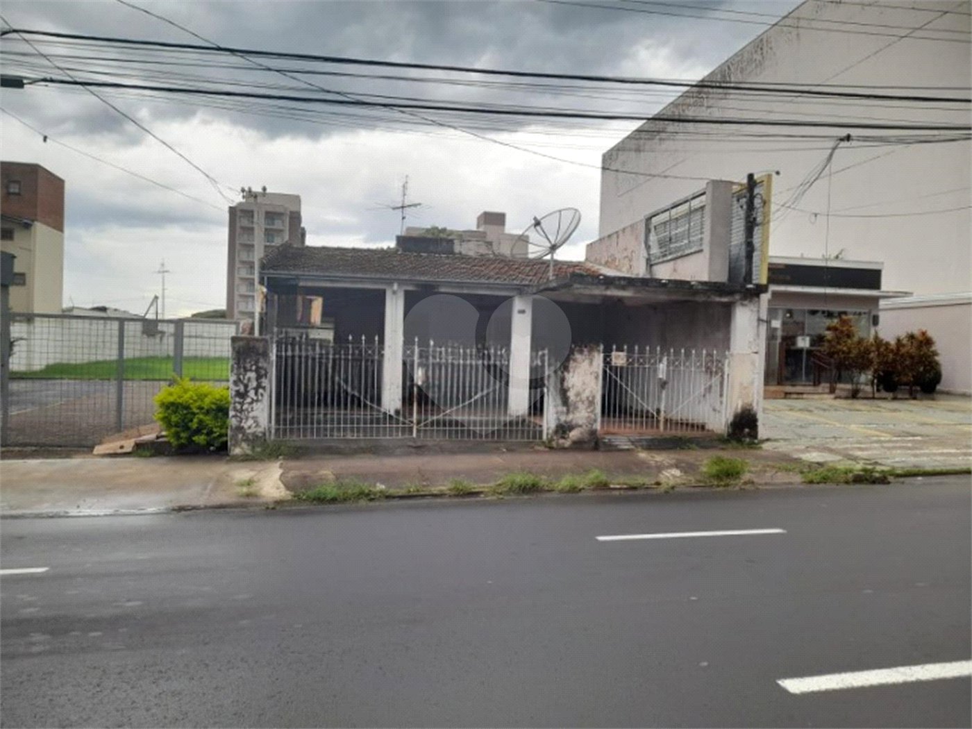 Terreno comercial à venda na Avenida Carlos Botelho – São Carlos/SP