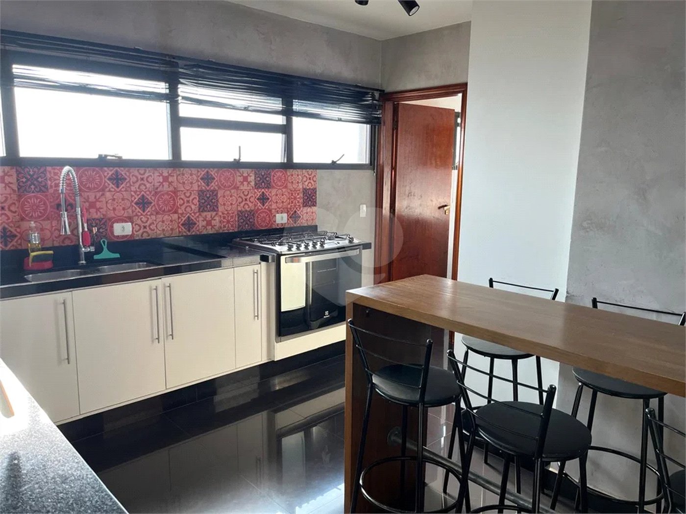 Apartamento à venda com 3 quartos, sendo 1 suíte,  em Santana, São Paulo, SP