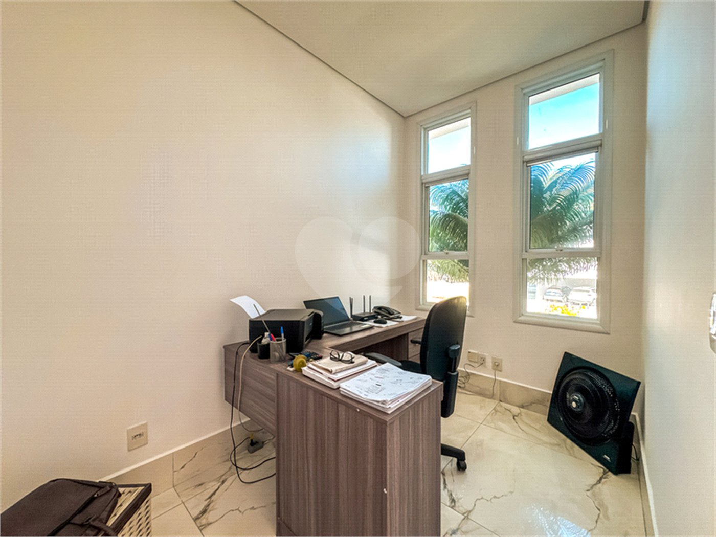 Sobrado à venda em Itupeva – 421,80 m² de terreno – 254,28 m² de área construída – 3 dormitórios – 4 banheiros – 4 vagas de garagem