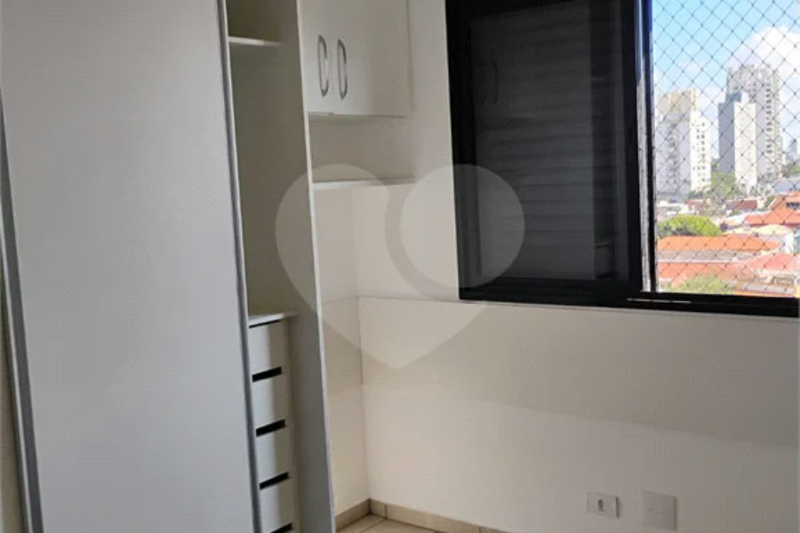 Vende-se apartamento na Vila Mascote