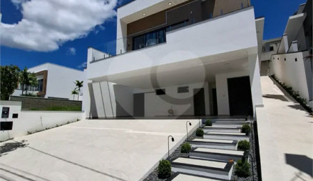 Casa à venda com 3 suítes em Loteamento Serra do Prata, São João da Boa Vista, SP