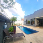 Casa térrea com 3 quartos à venda em Interlagos - SP