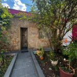 Casa com 70m², 3 dormitórios, sendo 1 suíte, 4 vagas, à venda no bairro do Ipiranga.
