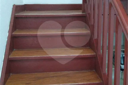 Sobrado a Venda na Mooca, com 248 m²