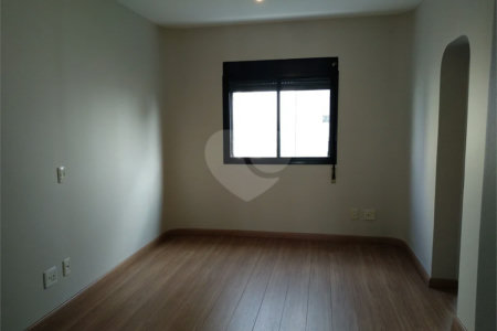 Apartamento para alugar com 4 suítes em Alto da Boa Vista, São Paulo, SP